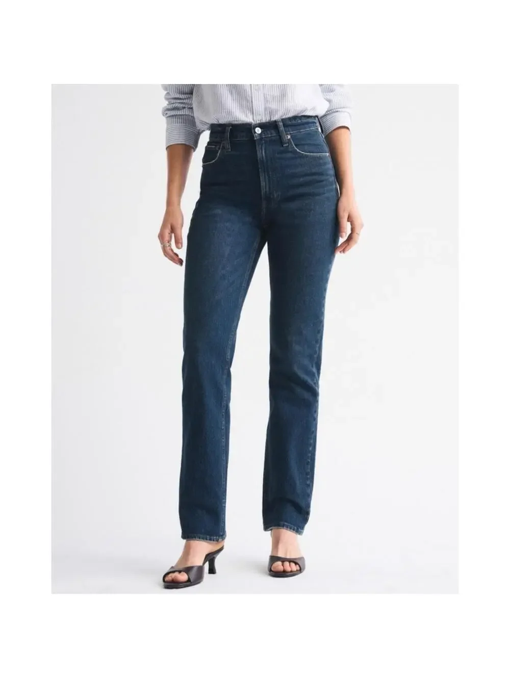 Abercrombie & Fitch The 90s Straight Ultra High Rise Dark Wash Jeans